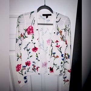 White House Black Market floral cardigan Size Small